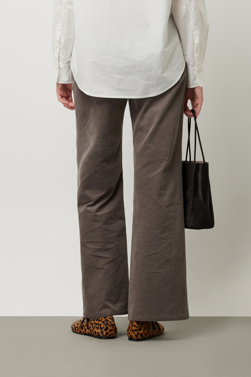https://img.benettonmall.com/PARTS/KS/25F/SAPT50561GR_MB_D2.jpg