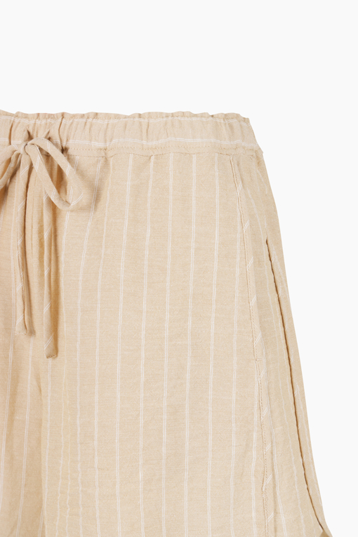 https://img.benettonmall.com/PARTS/KS/25F/SAPTE1541BG_MB_D13.jpg