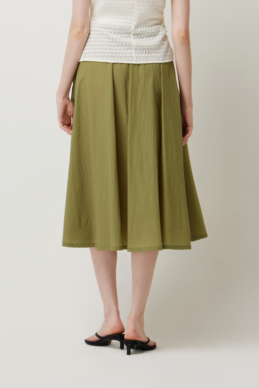 https://img.benettonmall.com/PARTS/KS/25F/SASK01541KA_MB_D2.jpg