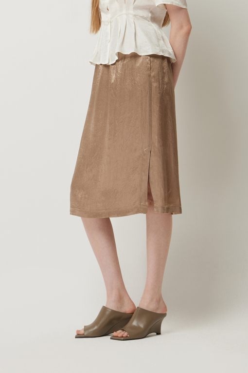 https://img.benettonmall.com/PARTS/KS/25F/SASK02541BG_MB_D1.jpg