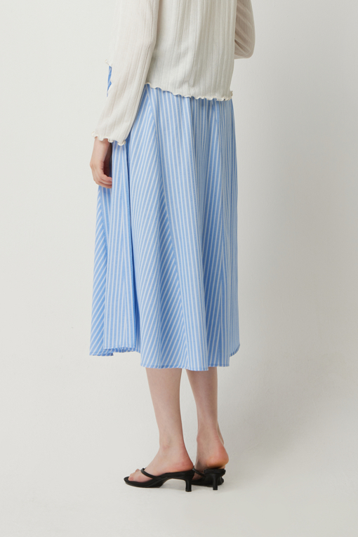 https://img.benettonmall.com/PARTS/KS/25F/SASK04541BL_MB_D2.jpg
