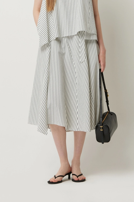 https://img.benettonmall.com/PARTS/KS/25F/SASK04541WH_MB.jpg