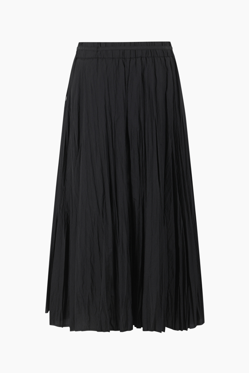 https://img.benettonmall.com/PARTS/KS/25F/SASK05541BK_MB_D11.jpg