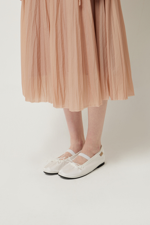 https://img.benettonmall.com/PARTS/KS/25F/SASK05541CO_MB_D4.jpg