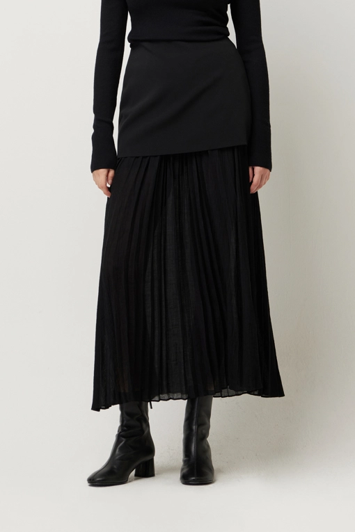 https://img.benettonmall.com/PARTS/KS/25F/SASK11541BK_MB.jpg
