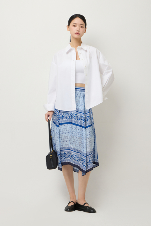 https://img.benettonmall.com/PARTS/KS/25F/SASK13541BL_MB_D5.jpg