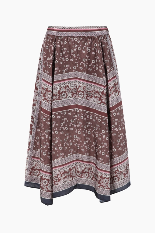 https://img.benettonmall.com/PARTS/KS/25F/SASK13541BR_MB.jpg