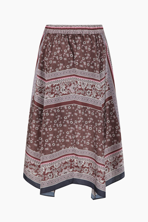 https://img.benettonmall.com/PARTS/KS/25F/SASK13541BR_MB_D1.jpg