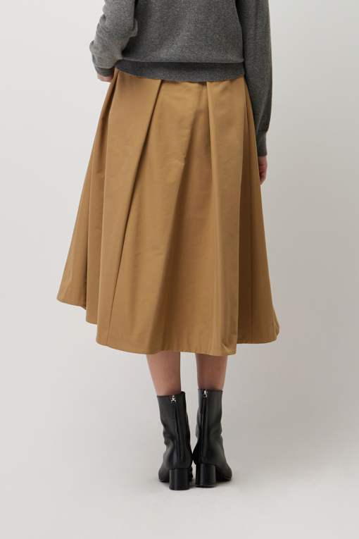 https://img.benettonmall.com/PARTS/KS/25F/SASK35561BG_MB_D2.jpg
