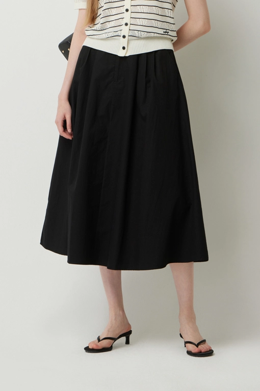 https://img.benettonmall.com/PARTS/KS/25F/SASKE1541BK_MB.jpg
