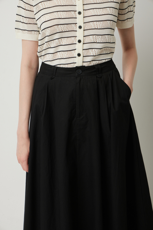https://img.benettonmall.com/PARTS/KS/25F/SASKE1541BK_MB_D3.jpg