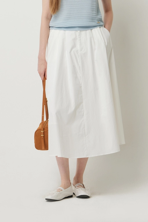 https://img.benettonmall.com/PARTS/KS/25F/SASKE1541WH_MB.jpg