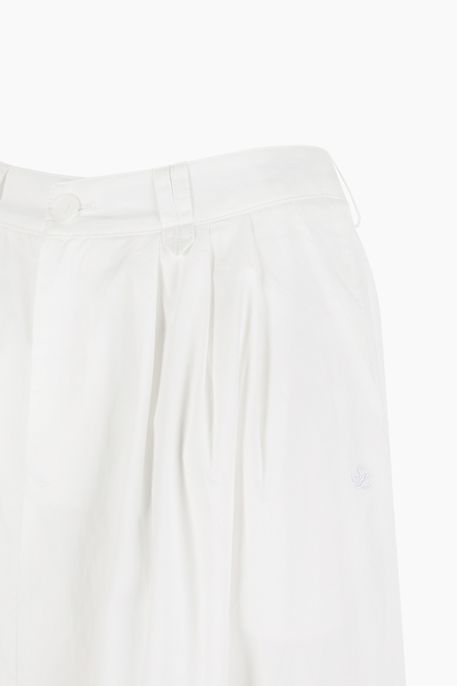 https://img.benettonmall.com/PARTS/KS/25F/SASKE1541WH_MB_D13.jpg