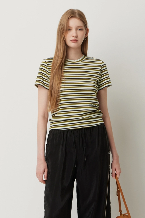 https://img.benettonmall.com/PARTS/KS/25F/SATS03541KA_MB.jpg