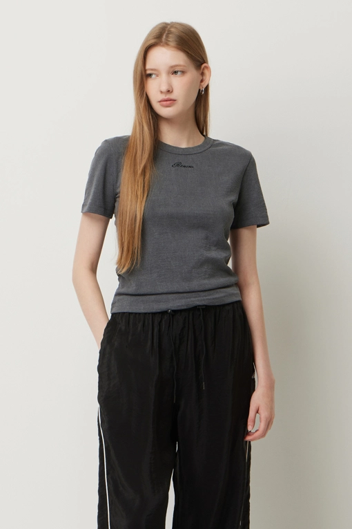 https://img.benettonmall.com/PARTS/KS/25F/SATS04541DG_MB.jpg