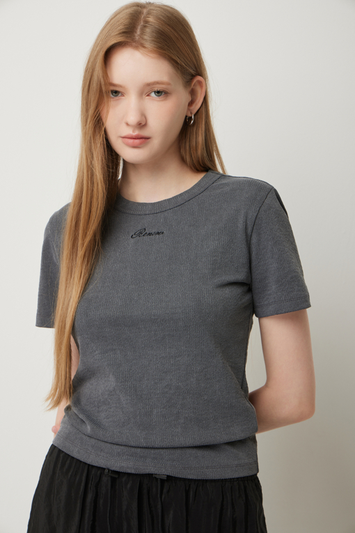 https://img.benettonmall.com/PARTS/KS/25F/SATS04541DG_MB_D3.jpg