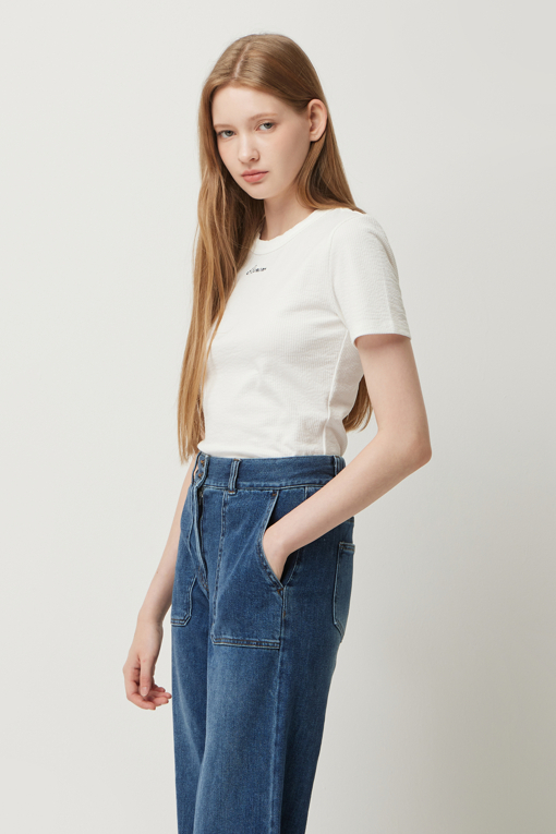 https://img.benettonmall.com/PARTS/KS/25F/SATS04541WH_MB_D1.jpg