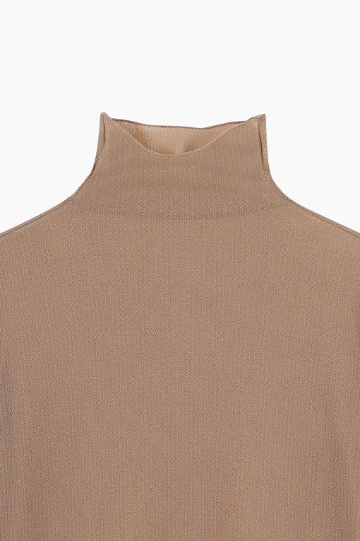 https://img.benettonmall.com/PARTS/KS/25F/SATS06541ED_MB_D12.jpg