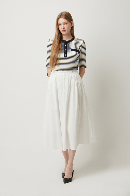 https://img.benettonmall.com/PARTS/KS/25F/SATS07541NY_MB_D5.jpg