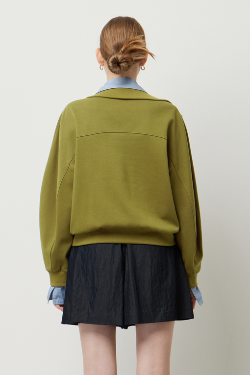 https://img.benettonmall.com/PARTS/KS/25F/SATS08541KA_MB_D2.jpg