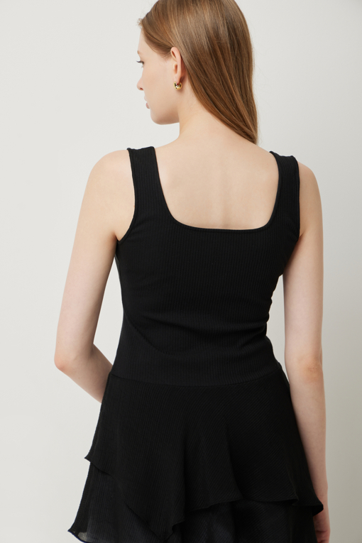 https://img.benettonmall.com/PARTS/KS/25F/SATS09541BK_MB_D4.jpg