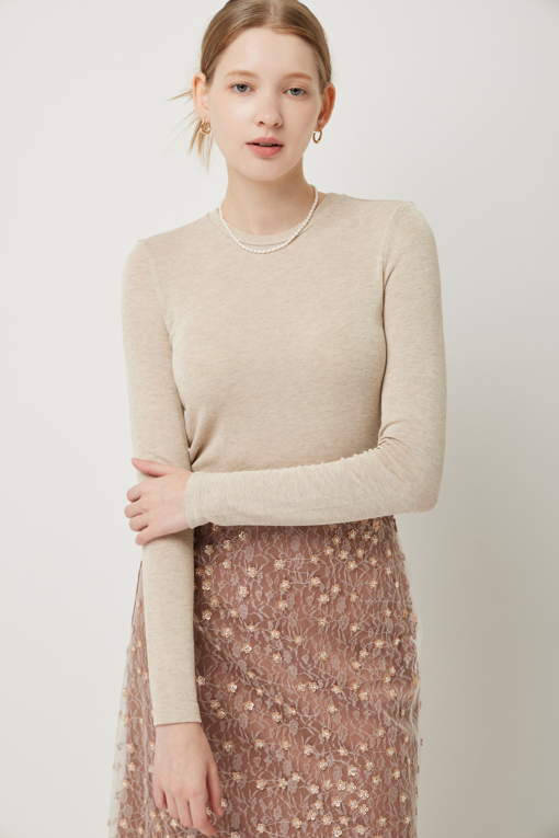 https://img.benettonmall.com/PARTS/KS/25F/SATS15541BG_MB_D3.jpg