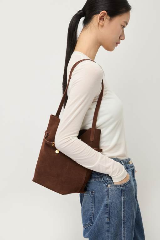 https://img.benettonmall.com/PARTS/KS/25F/SATS15541CR_MB_D4.jpg
