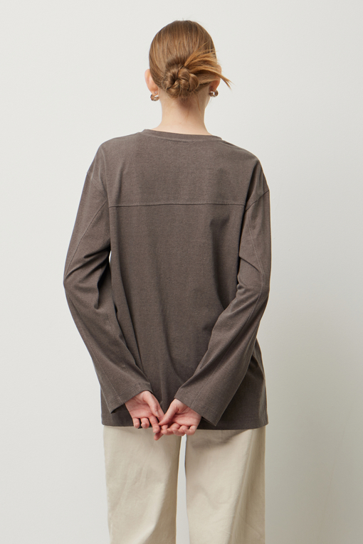 https://img.benettonmall.com/PARTS/KS/25F/SATS50561BR_MB_D2.jpg