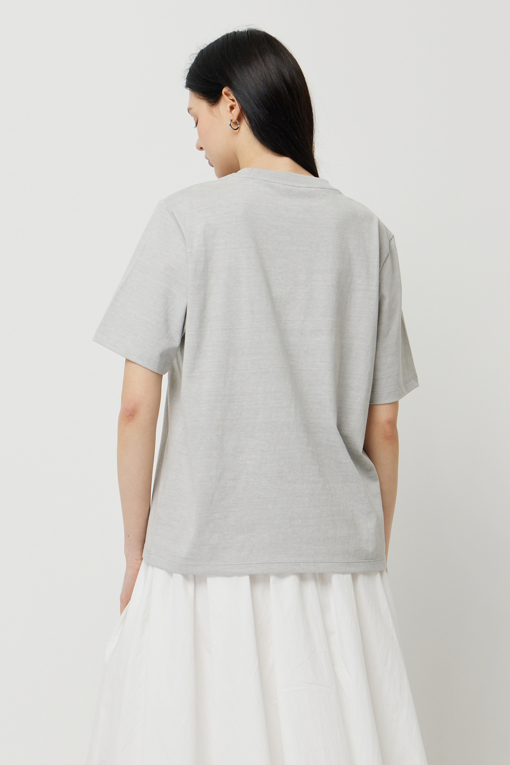 https://img.benettonmall.com/PARTS/KS/25F/SATSE3541LG_MB_D2.jpg