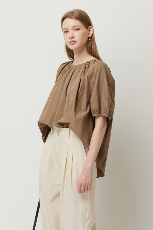 https://img.benettonmall.com/PARTS/KS/25F/SAWS03541BR_MB_D1.jpg