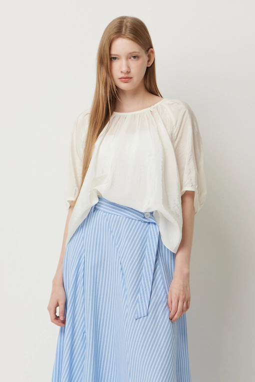 https://img.benettonmall.com/PARTS/KS/25F/SAWS03541IV_MB.jpg