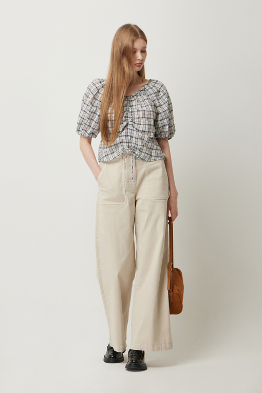 https://img.benettonmall.com/PARTS/KS/25F/SAWS05541WH_MB_D5.jpg