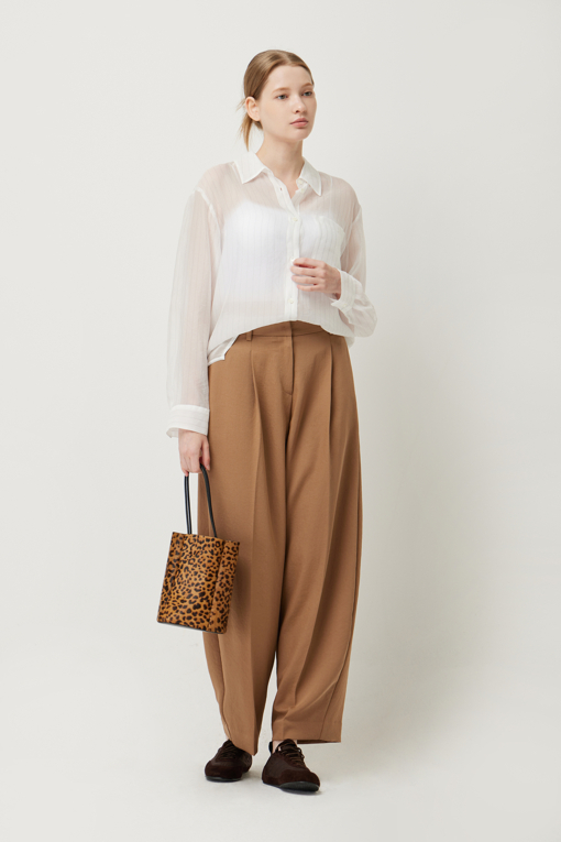 https://img.benettonmall.com/PARTS/KS/25F/SAWS06541WH_MB_D5.jpg