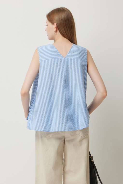 https://img.benettonmall.com/PARTS/KS/25F/SAWS09541BL_MB_D2.jpg