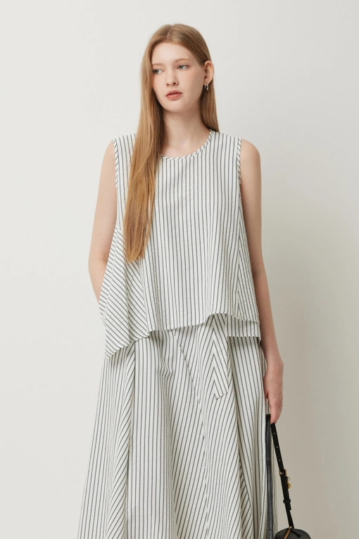 https://img.benettonmall.com/PARTS/KS/25F/SAWS09541WH_MB.jpg
