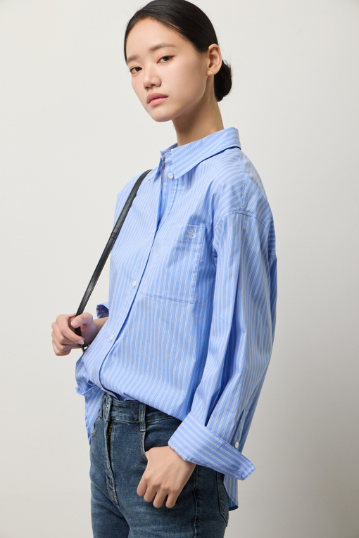 https://img.benettonmall.com/PARTS/KS/25F/SAWS13541BL_MB_D4.jpg