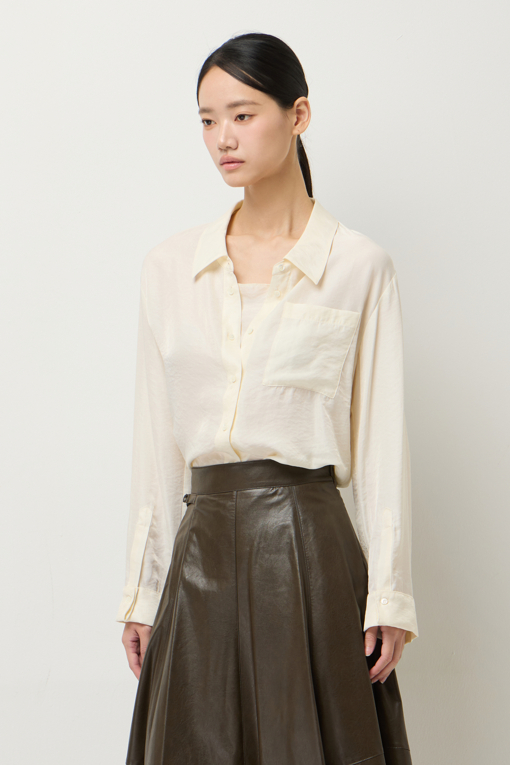 https://img.benettonmall.com/PARTS/KS/25F/SAWS14541IV_MB_D1.jpg