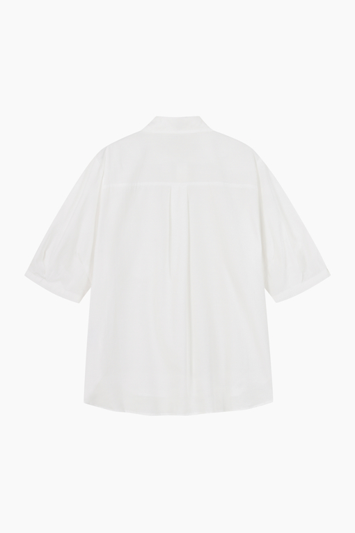 https://img.benettonmall.com/PARTS/KS/25F/SAWSE1541WH_MB_D11.jpg