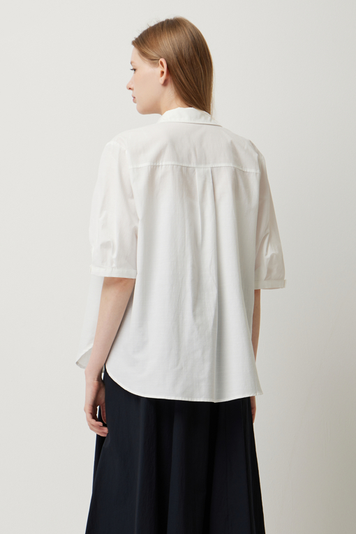 https://img.benettonmall.com/PARTS/KS/25F/SAWSE1541WH_MB_D2.jpg