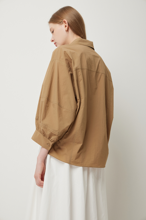 https://img.benettonmall.com/PARTS/KS/25F/SAWSE3541CA_MB_D4.jpg
