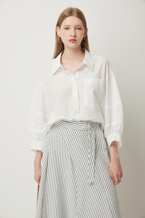 https://img.benettonmall.com/PARTS/KS/25F/SAWSE3541WH_MB_D3.jpg