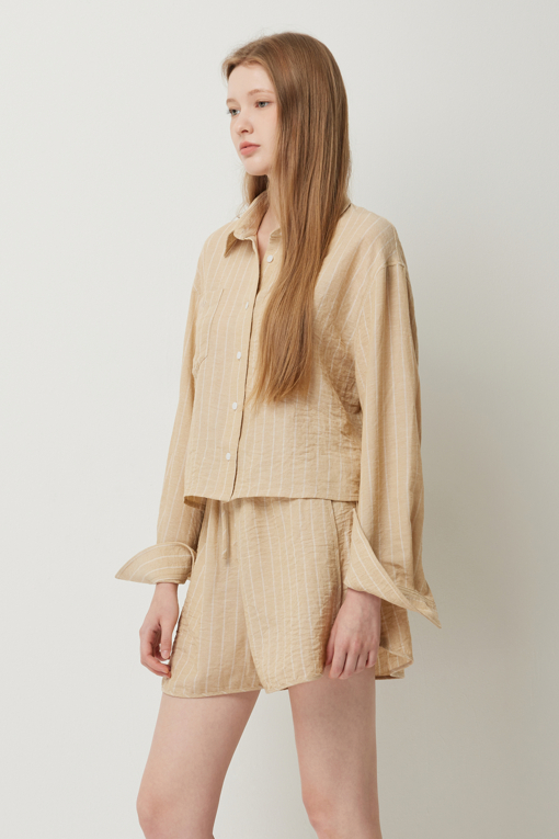 https://img.benettonmall.com/PARTS/KS/25F/SAWSE4541BG_MB_D1.jpg