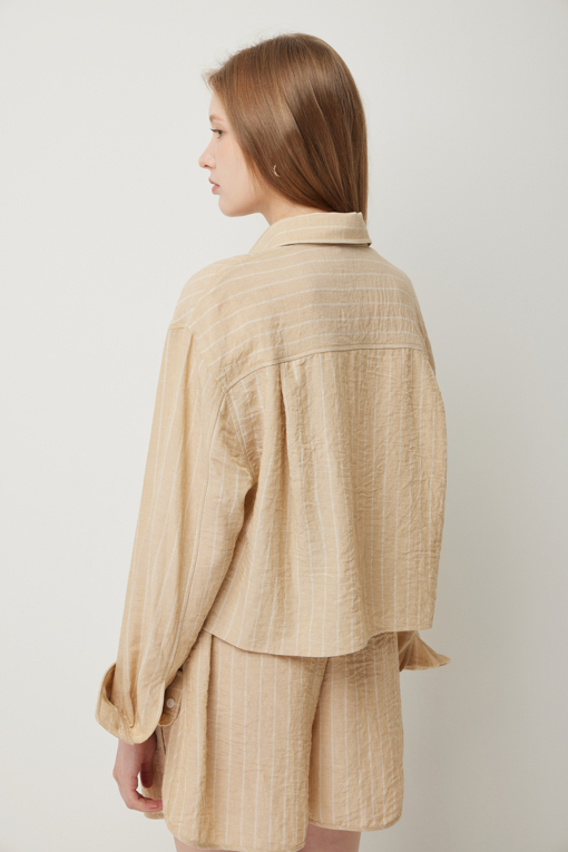 https://img.benettonmall.com/PARTS/KS/25F/SAWSE4541BG_MB_D4.jpg
