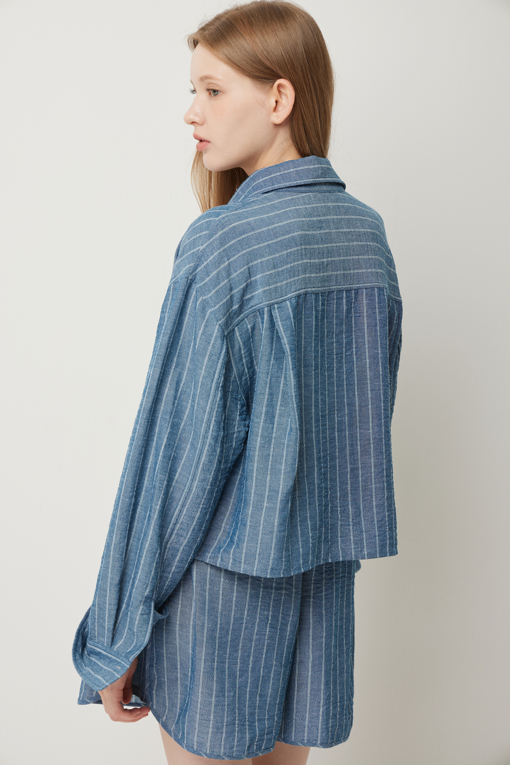 https://img.benettonmall.com/PARTS/KS/25F/SAWSE4541BL_MB_D4.jpg