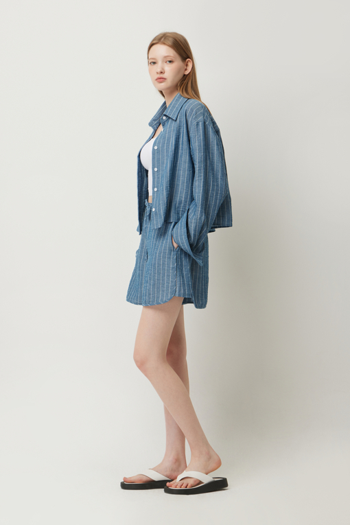 https://img.benettonmall.com/PARTS/KS/25F/SAWSE4541BL_MB_D5.jpg