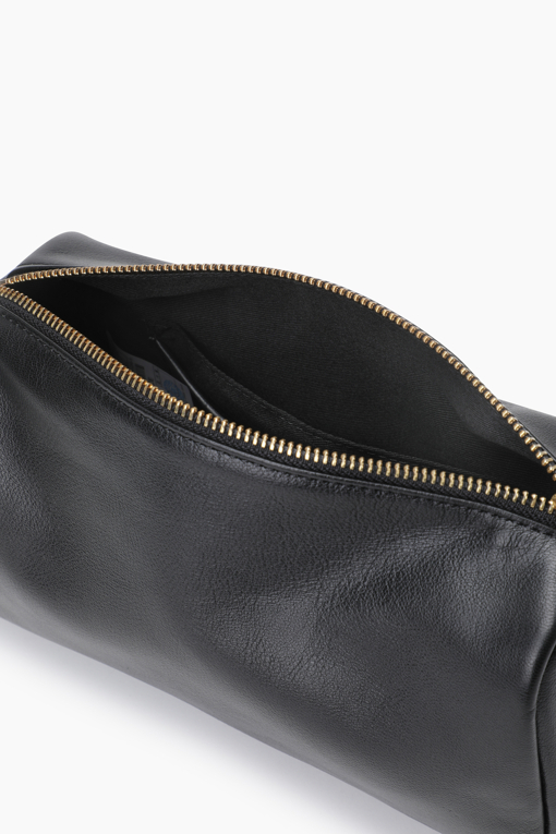 https://img.benettonmall.com/PARTS/KS/25F/SCBG02541BK_MB_D4.jpg