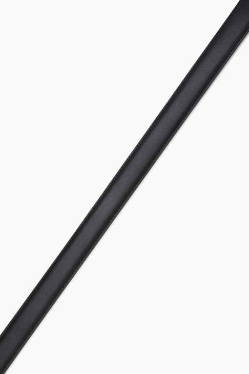 https://img.benettonmall.com/PARTS/KS/25F/SCBT02541BK_MB_D4.jpg