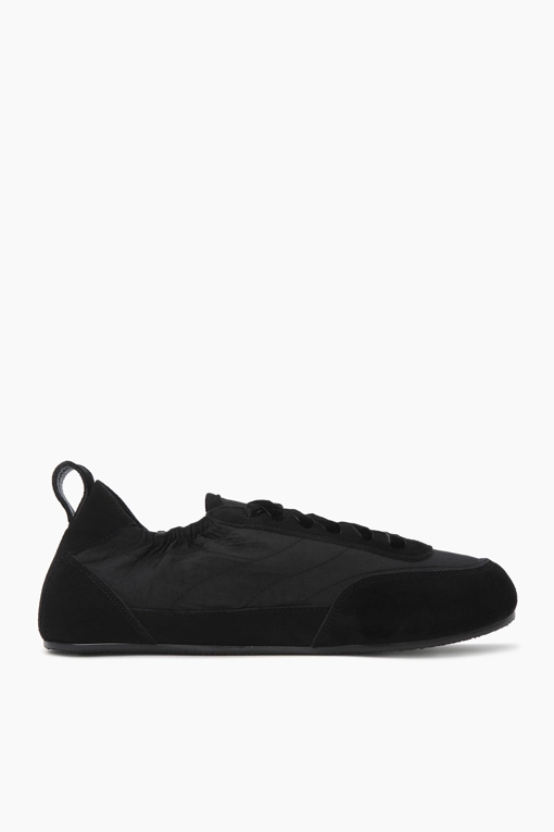 https://img.benettonmall.com/PARTS/KS/25F/SCSH01541BK_MB.jpg