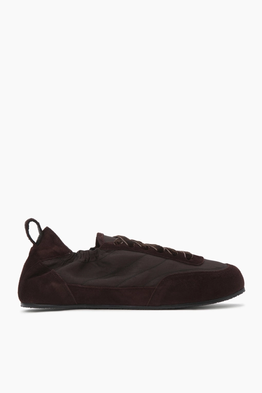 https://img.benettonmall.com/PARTS/KS/25F/SCSH01541BR_MB.jpg