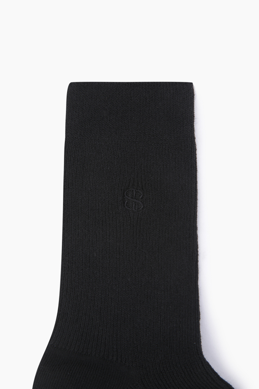 https://img.benettonmall.com/PARTS/KS/25F/SCSO03541BK_MB_D2.jpg
